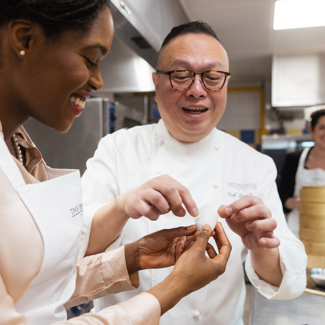 Peninsula Paris & Lili | Un cours de dimsum avec le chef suivi d'un déjeuner pour 4 personnes avec champagne